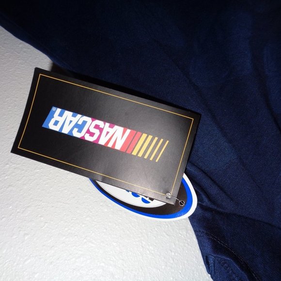 WOMEN'S Dale Earnhardt Jr Nascar Top NWT Large - Picture 7 of 11